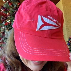 Vineyard Vines baseball cap